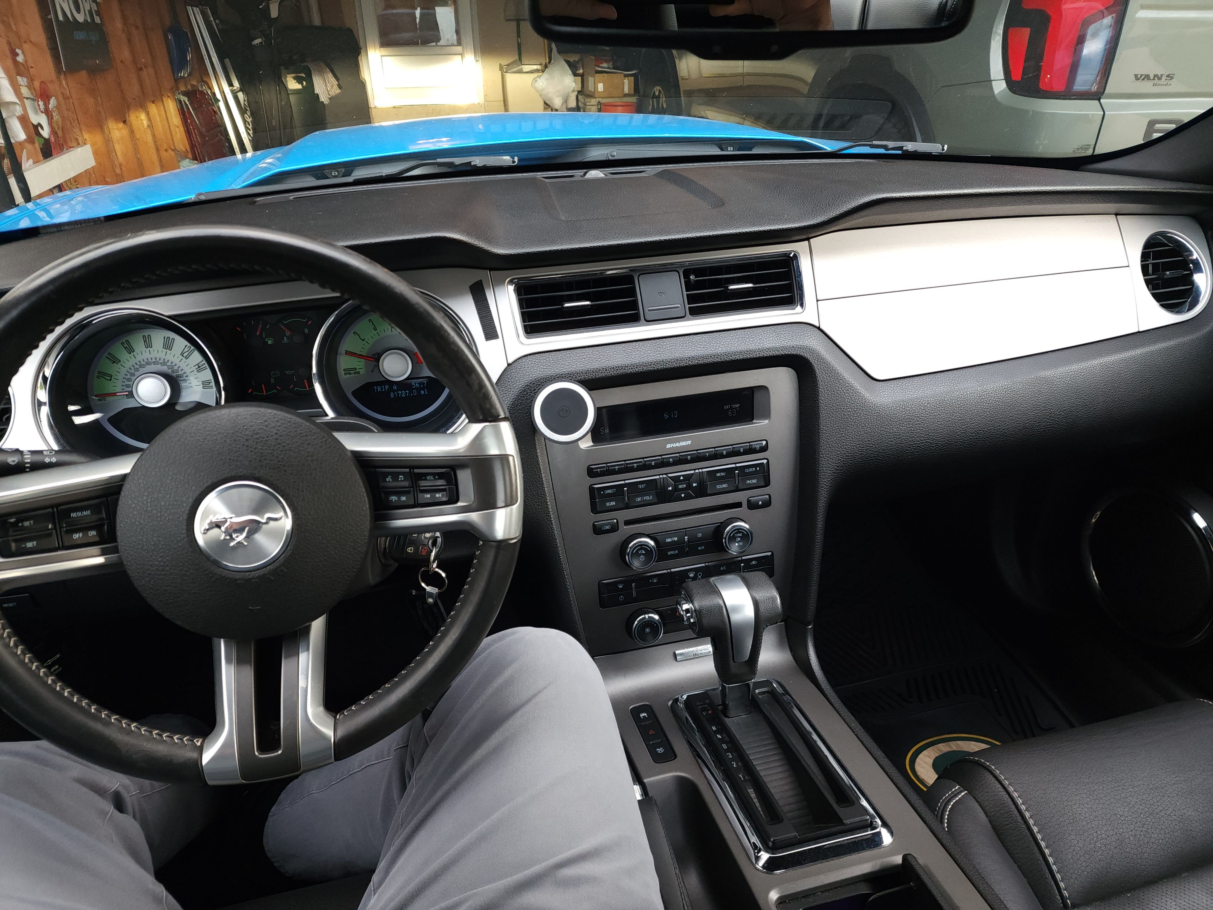 Used 2011 Ford Mustang Premium w/ 202A Rapid Spec Order Code RWD image 12