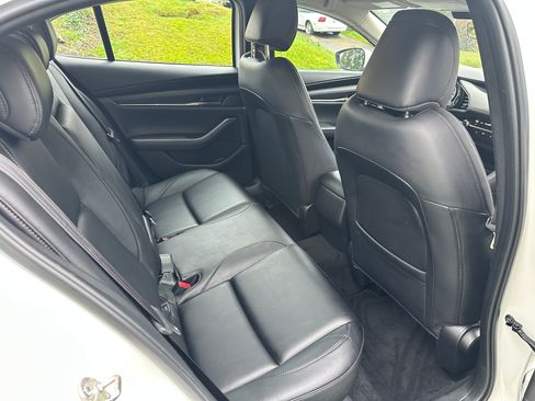 Used 2019 MAZDA MAZDA3 Sedan image 8