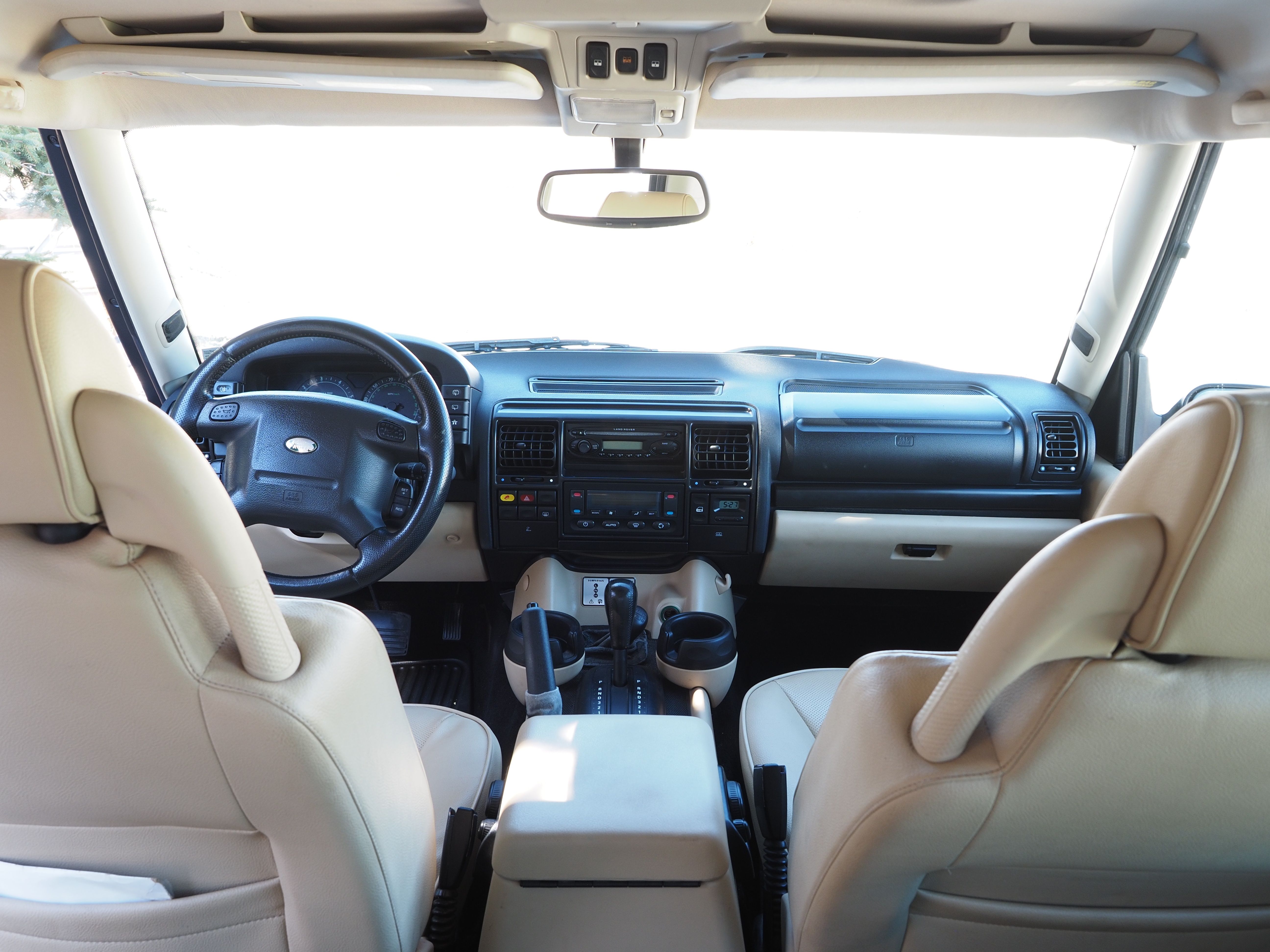 Used 2004 Land Rover Discovery S AWD/4WD image 10