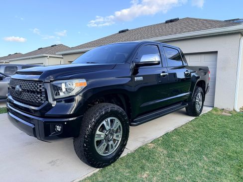 Used 2018 Toyota Tundra Platinum AWD/4WD image 1