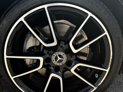 Used 2021 Mercedes-Benz C 300 Coupe image 10