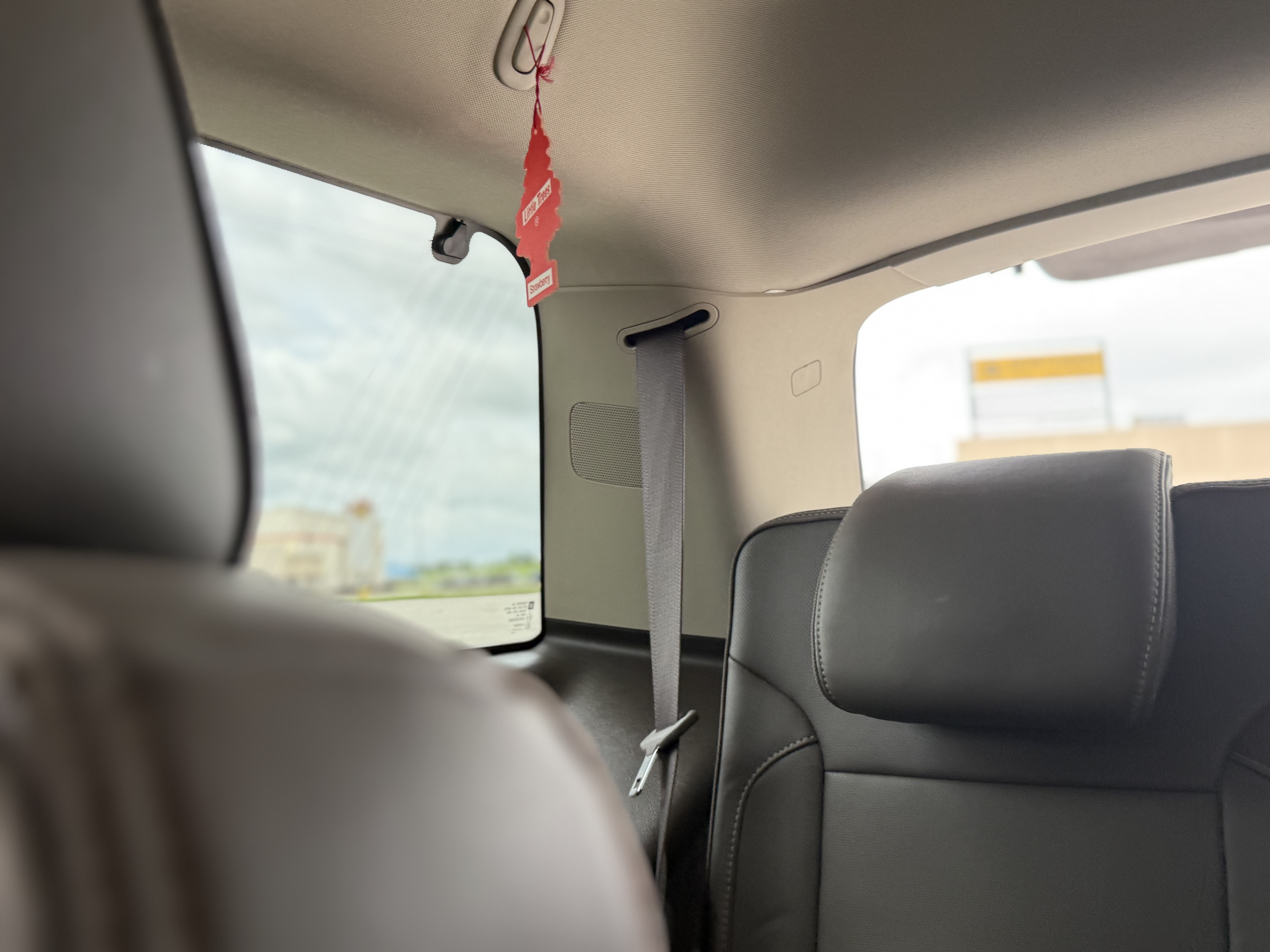Used 2017 GMC Yukon Denali RWD image 26