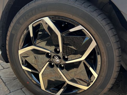 Used 2024 Hyundai Ioniq 5 SEL image 22