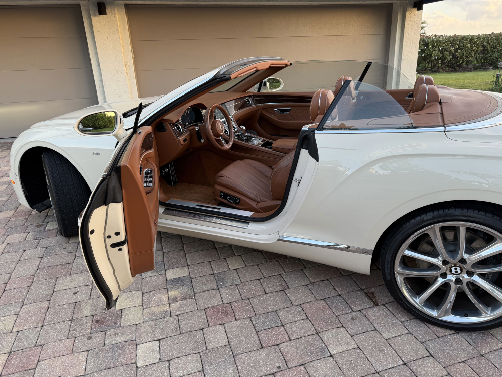 Used 2020 Bentley Continental GT V8 AWD/4WD image 10