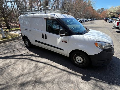 Used 2017 RAM ProMaster City Tradesman w/ Rear Back-up Camera Group FWD image 2