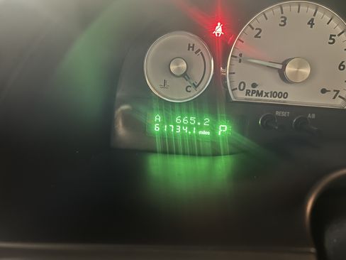 Used 2003 Ford Thunderbird image 15