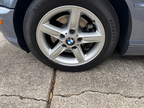 Used 2003 BMW 325Ci Convertible image 12