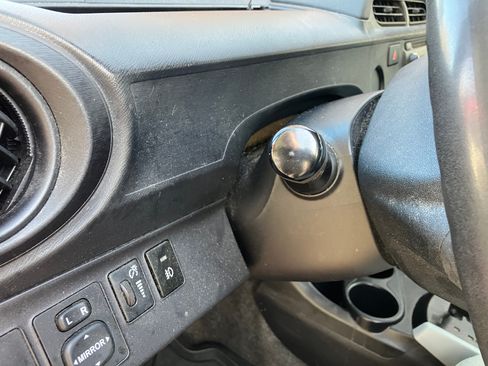 Used 2014 Toyota Prius C One image 10