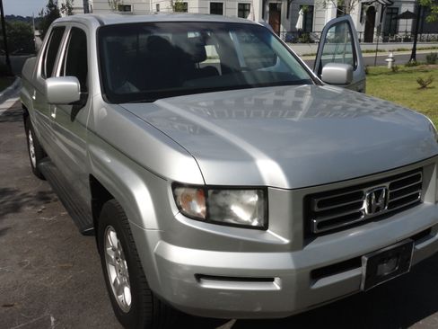 Used 2006 Honda Ridgeline RTL image 5