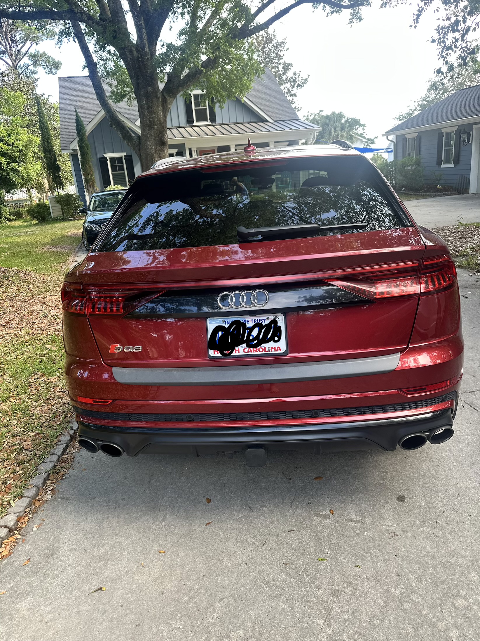 Used 2023 Audi SQ8 Prestige AWD/4WD image 9