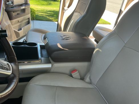 Used 2014 RAM 2500 Laramie AWD/4WD image 8