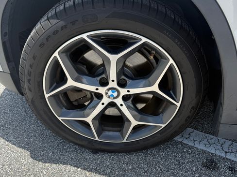 Used 2018 BMW X1 sDrive28i FWD image 19