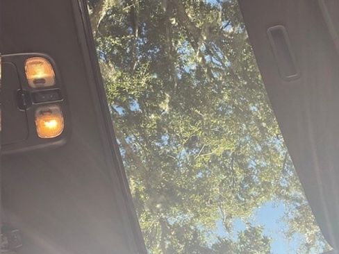 Used 2011 Ford Escape XLT w/ 202A Rapid Spec Order Code image 9