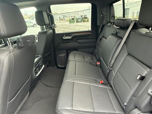 Used 2025 GMC Sierra 2500 Denali w/ Denali Reserve Package image 15