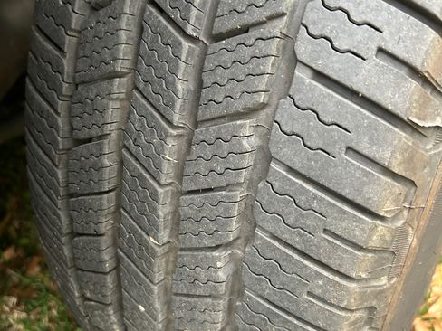 Used 2008 Chevrolet Avalanche LTZ w/ LTZ Preferred Equipment Group image 16