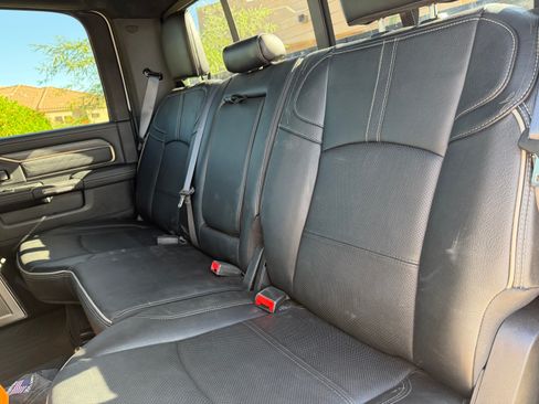 Used 2020 RAM 3500 Limited image 9