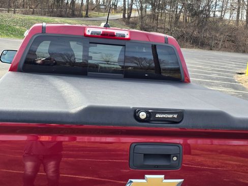 Used 2017 Chevrolet Colorado Z71 image 14