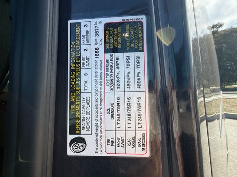 Used 2024 Mercedes-Benz Sprinter 2500 image 23