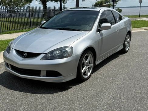 Used 2006 Acura RSX Type-S FWD image 2