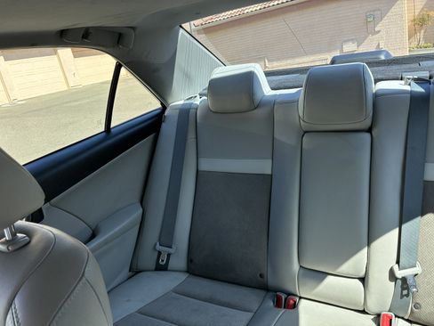 Used 2012 Toyota Camry XLE w/ Leather Pkg FWD image 24