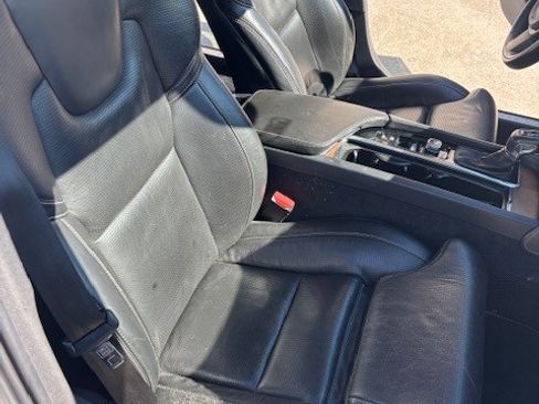 Used 2018 Volvo S90 T6 Inscription image 12