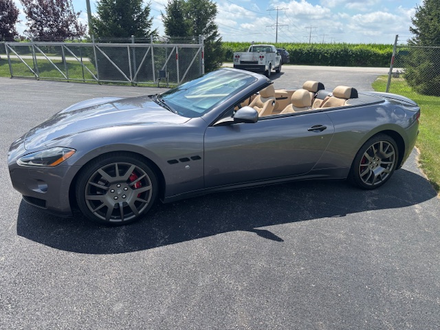 Used 2011 Maserati GranTurismo Convertible RWD image 16