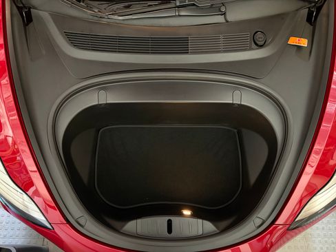Used 2019 Tesla Model 3 Performance AWD/4WD image 6