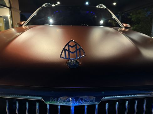 Used 2023 Mercedes-Benz Maybach GLS 600 4MATIC image 5