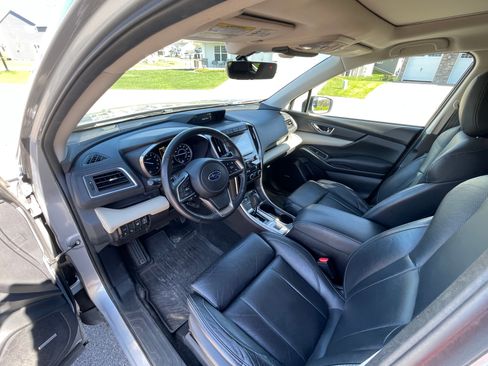 Used 2019 Subaru Ascent Limited w/ Popular Package #2 AWD/4WD image 10