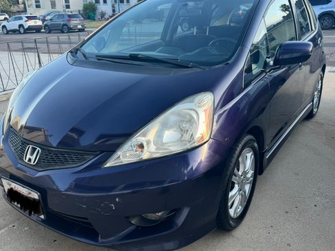 Used 2009 Honda Fit Sport image 1