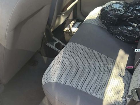 Used 2007 Ford Focus SES FWD image 10