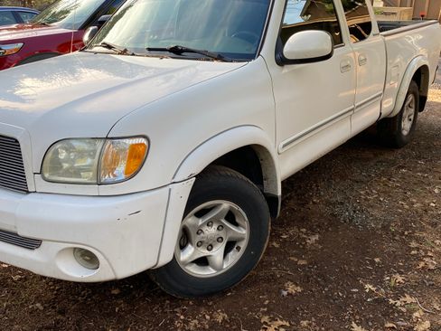 Used 2003 Toyota Tundra Limited image 1