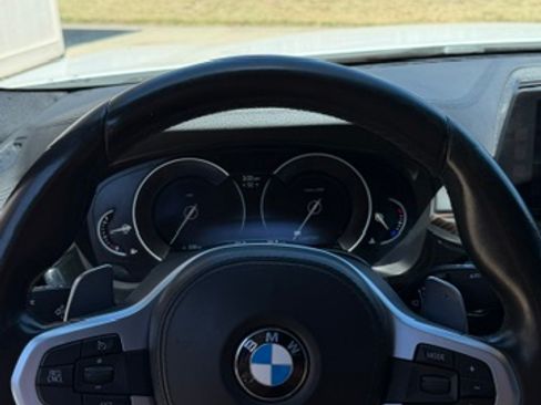 Used 2017 BMW 540i RWD image 10
