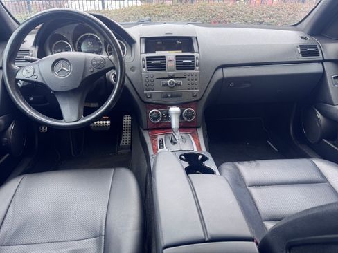 Used 2011 Mercedes-Benz C 300 Sedan image 10