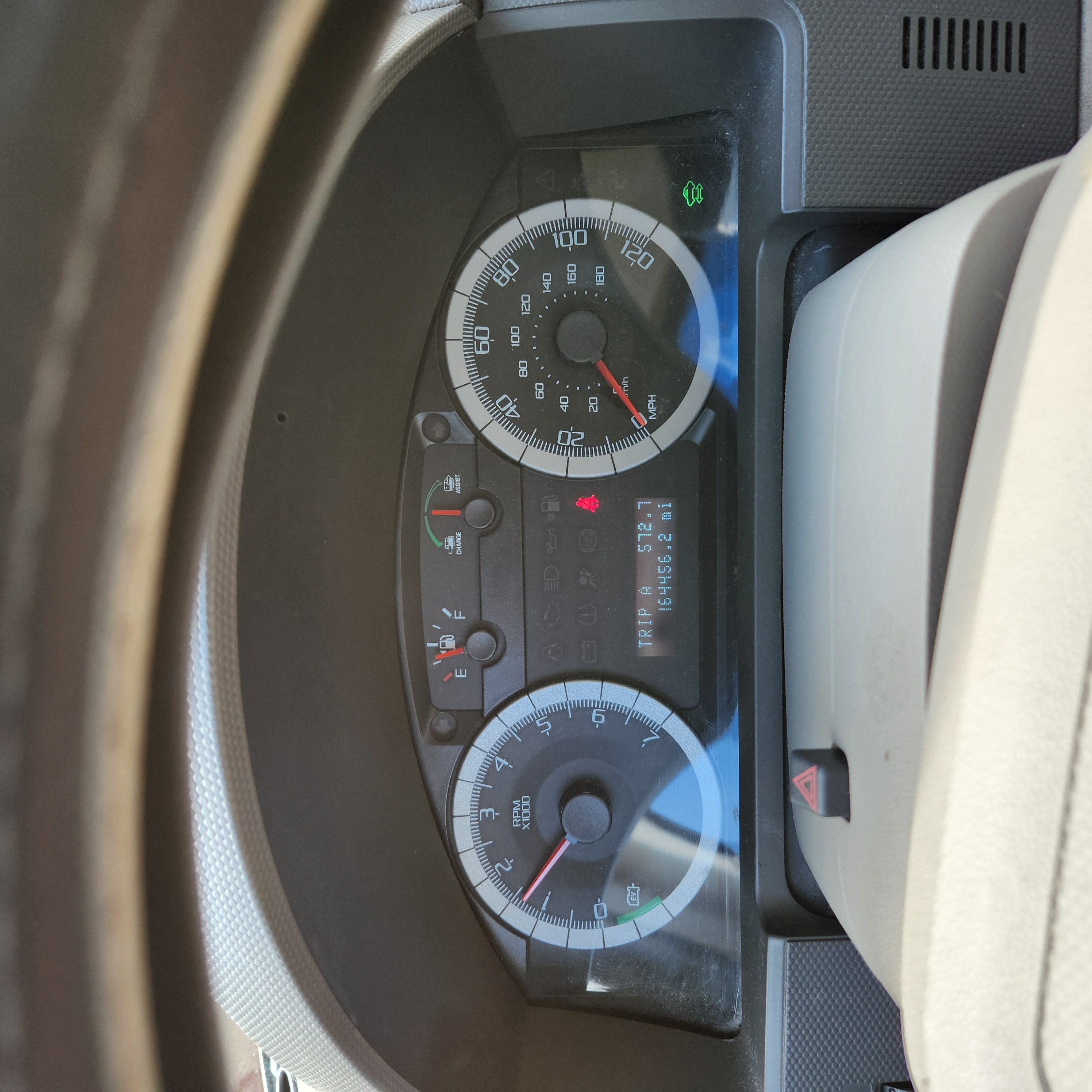 Used 2008 Ford Escape 2WD Hybrid image 12