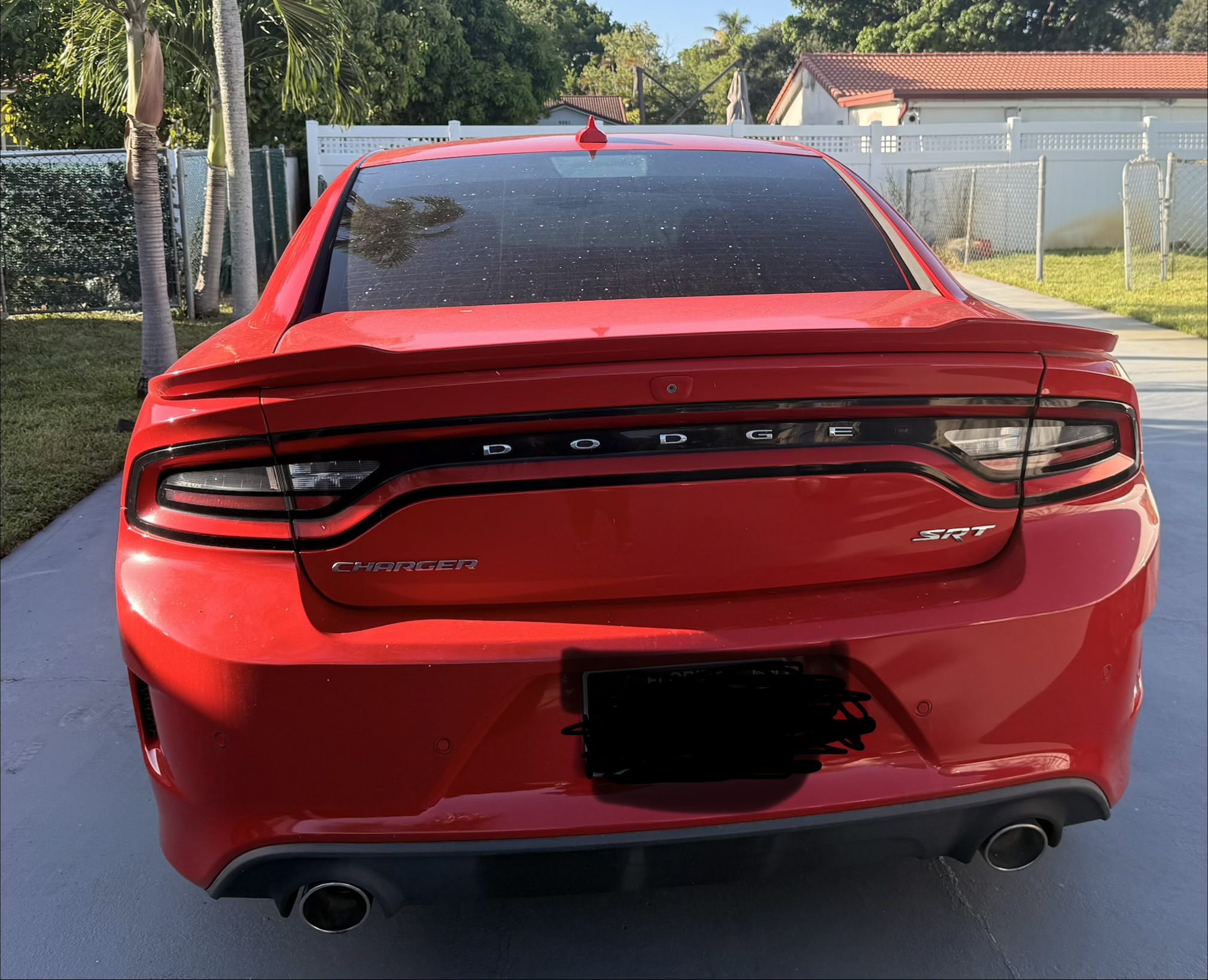 Used 2015 Dodge Charger SRT RWD image 4