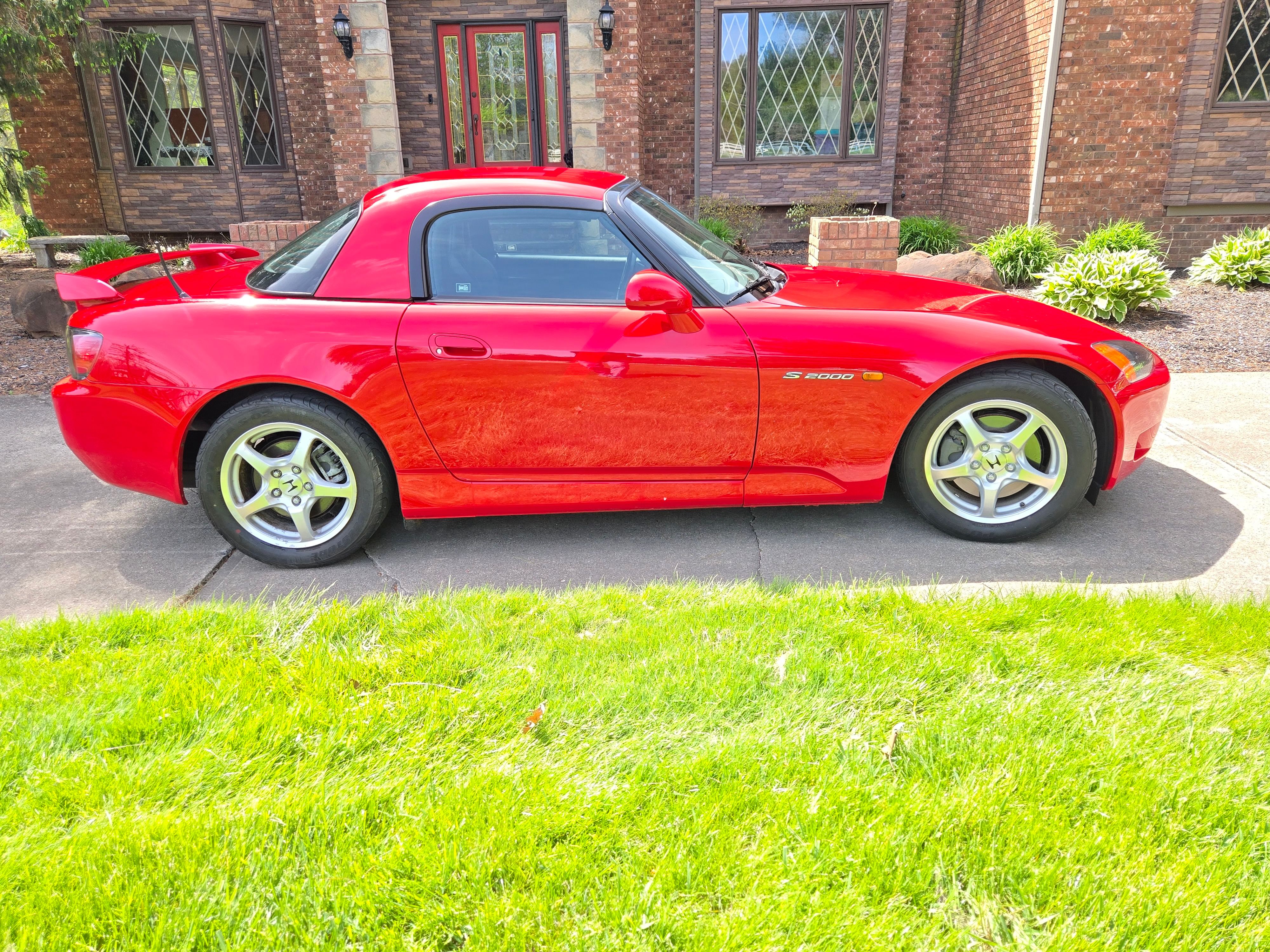Used 2001 Honda S2000 image 1