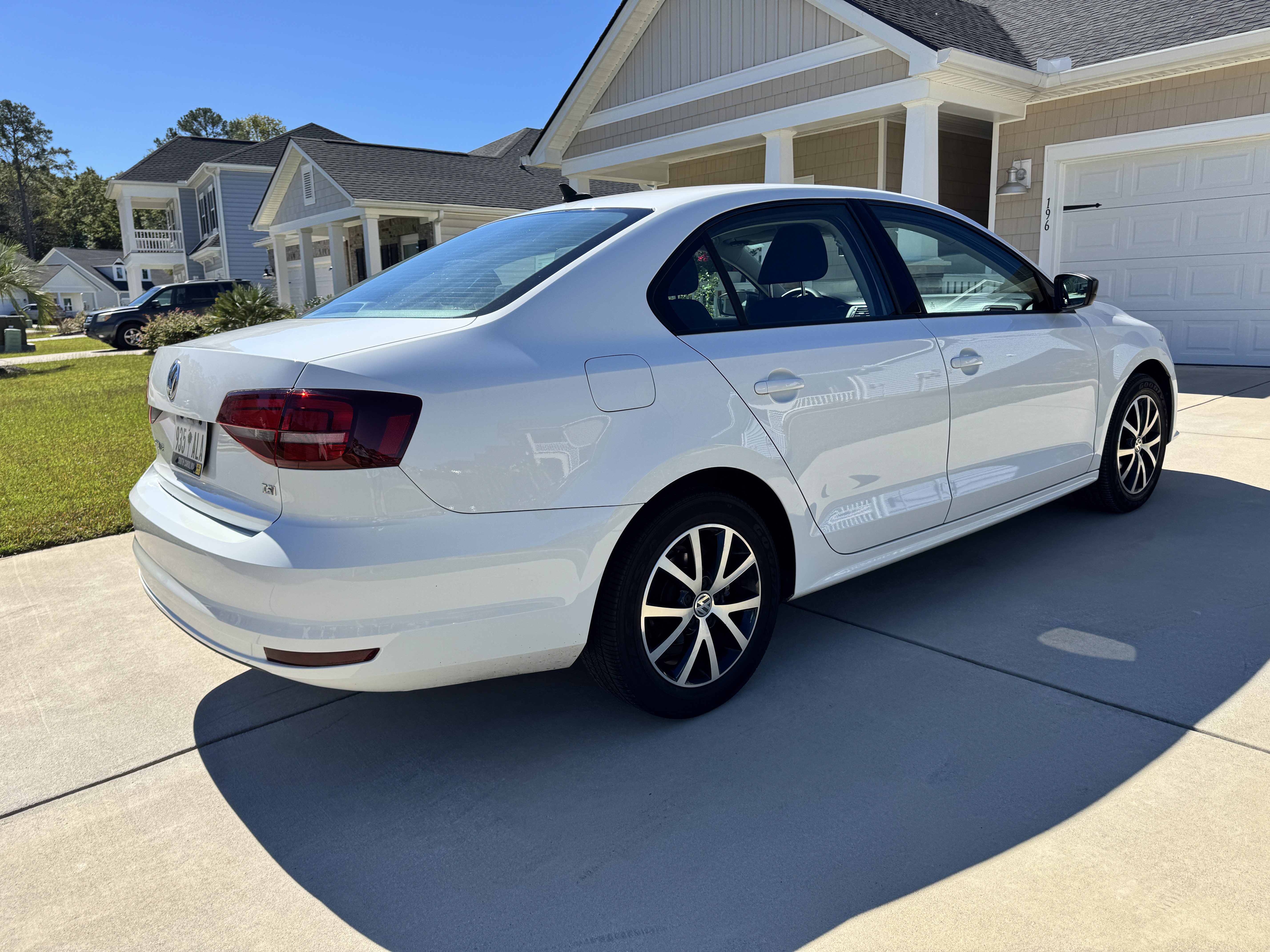 Used 2016 Volkswagen Jetta SE FWD image 4