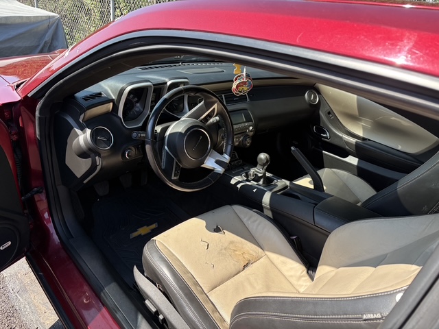 Used 2010 Chevrolet Camaro LT RWD image 5
