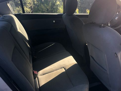 Used 2011 Nissan Sentra 2.0 S image 9