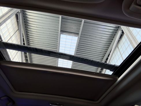 Used 2019 Subaru Forester Limited w/ Popular Package #3 image 10