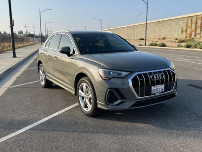 Used 2020 Audi Q3 2.0T Premium w/ Convenience Package