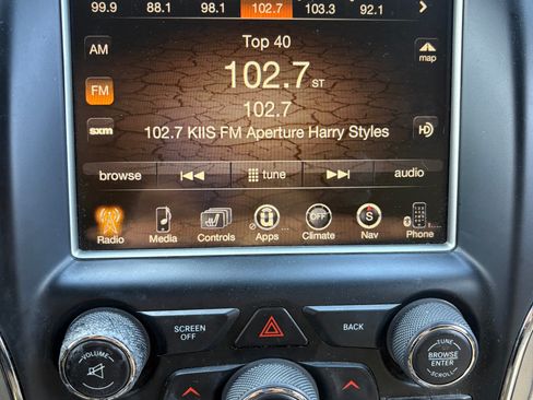 Used 2015 Jeep Grand Cherokee Overland w/ Advanced Technology Group image 13