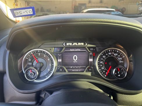 Used 2022 RAM 1500 Big Horn image 5