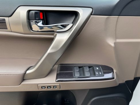 Used 2021 Lexus GX 460 Luxury image 27