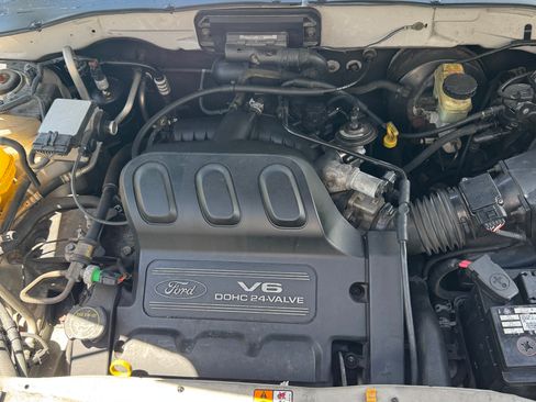 Used 2002 Ford Escape XLT AWD/4WD image 12