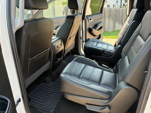 Used 2017 GMC Yukon XL Denali w/ Open Road Package AWD/4WD image 25