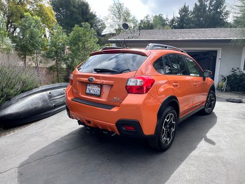 Used 2015 Subaru Crosstrek 2.0i Premium image 12