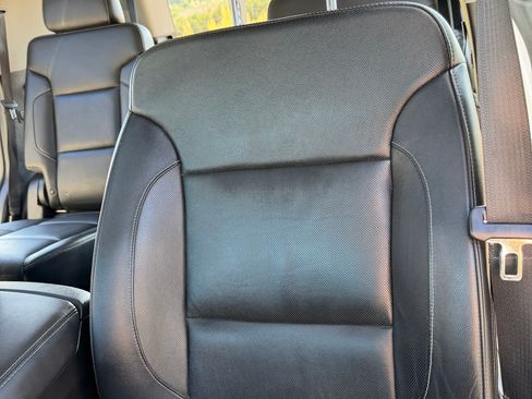 Used 2018 Chevrolet Tahoe Premier image 10