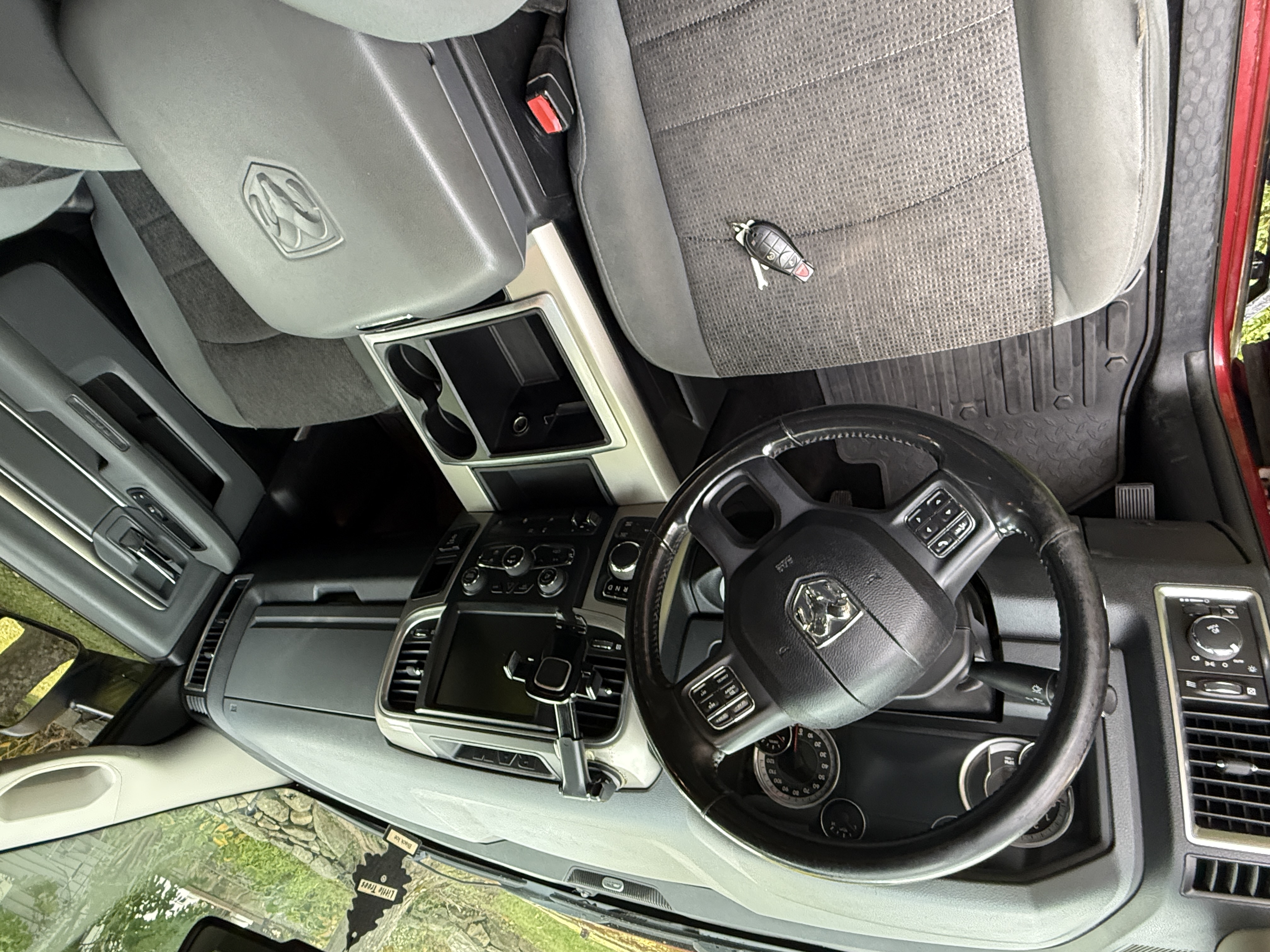 Used 2015 RAM 1500 Outdoorsman AWD/4WD image 8
